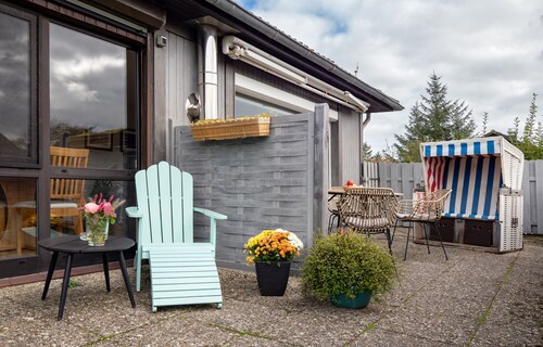 Modernes Ferienhaus mit Sauna und Kamin