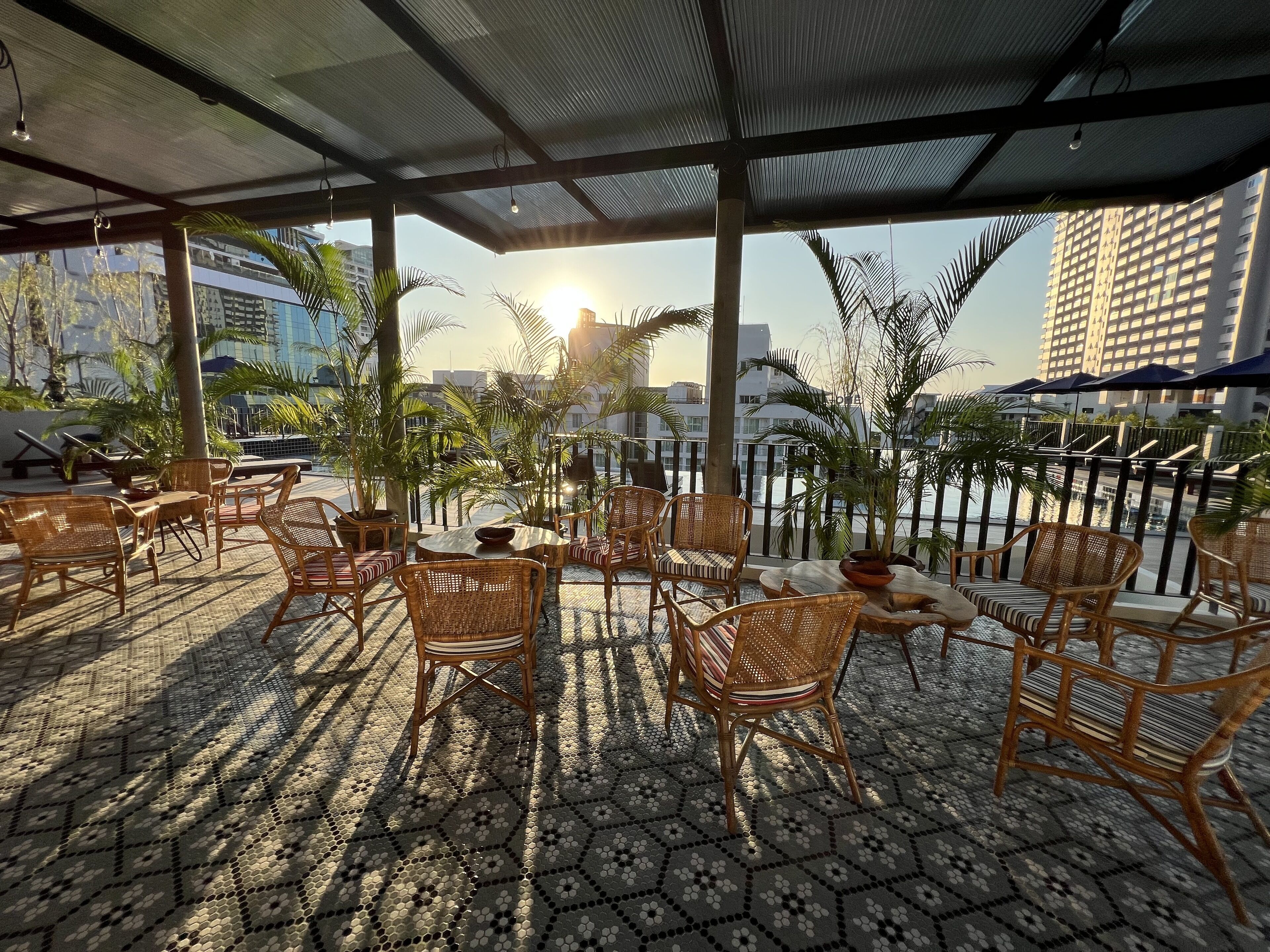 Kolam renang outdoor