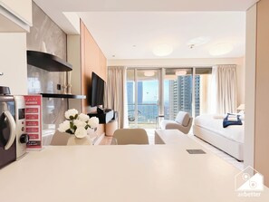 Apartment (0 Bedroom) | Interior - Luxury residence at Fashion Avenue Dubai Mall (Dubai)