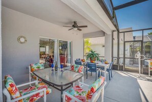 Outdoor dining - Spacious Pool Area and Game Room, Quiet Location Close to Disney #6lb73 (Kissimmee)
