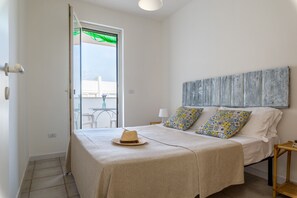 Standard House | Bed sheets