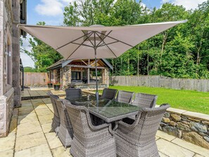Outdoor dining - Herdwick View - UK33668 (Bassenthwaite)