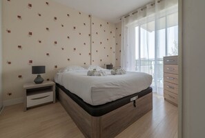 1 chambre, fer et planche Ă repasser, Wi-Fi