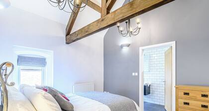 2 bedroom accommodation in Carlton