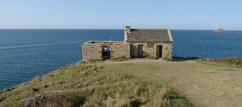 Apartment T3 in the immediate vicinity of the large beach of Val André