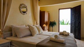 6 bedrooms, iron/ironing board, free WiFi, bed sheets