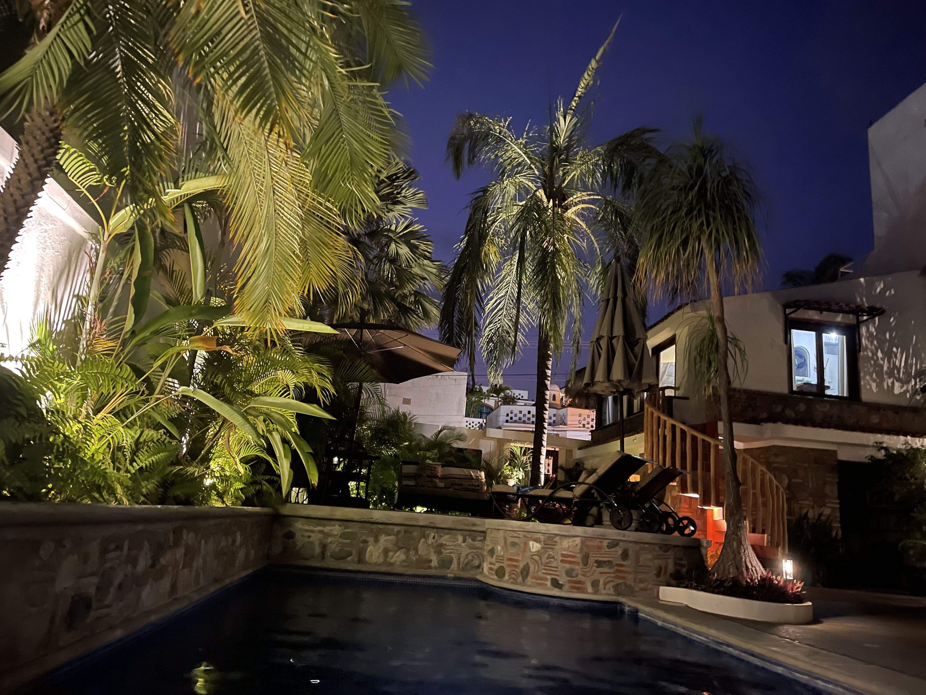 Et oppvarmet basseng