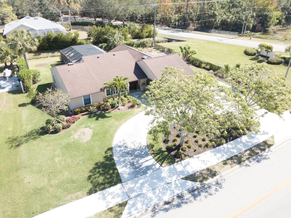 Photo 26 of NEW - Close to MERCATO & BEACH Designer Pool Home on Estate Lot! 3+bedrooms!