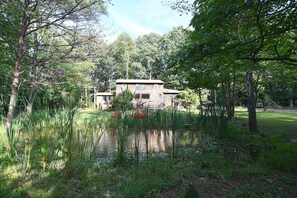Cabin, Multiple Beds (Sleepy View Retreat - Natures Haven) | Property grounds