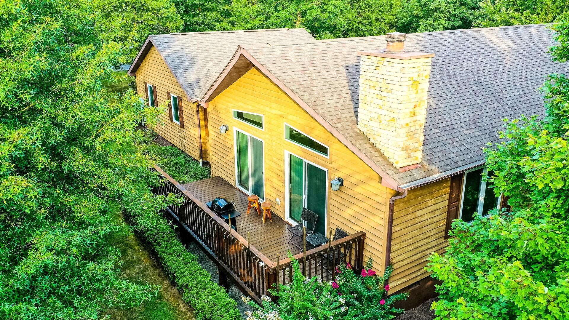 Casa, várias camas (Cacapon Connected - Workplace Retreat) | Fachada