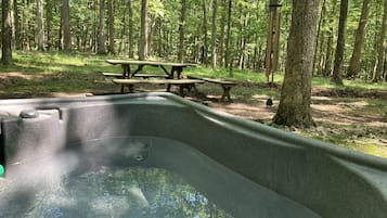 Cabin, 1 King Bed (River Walk Cottage - Romantic Escap) | Spa