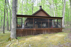 Cabane, 1 très grand lit (River  Walk  Cottage - Romantic Escap) | Extérieur