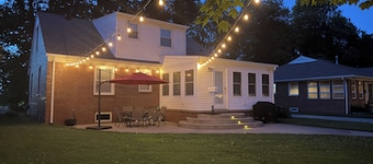 Centrally Located Mid Century Traditional Home