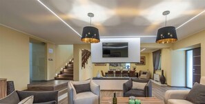 Interior - Luxury Mediterranean Villa LV with Sauna and Heated Pool for up to 10 Guests (Brtonigla)