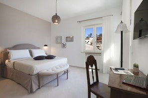 5 camere, ferro/asse da stiro, Wi-Fi, lenzuola