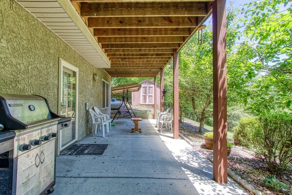 BBQ/picnic area