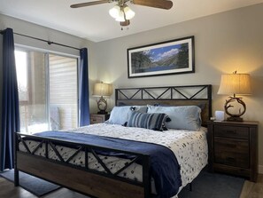 2 habitaciones, tabla de planchar con plancha, cuna de viaje y wifi