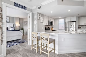 Private kitchen - Ocean Views at Villamare 1405 in Palmetto Dunes, Right on the Beach! (Hilton Head Island)