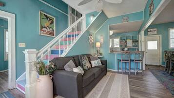 Smart TV, video games, DVD player