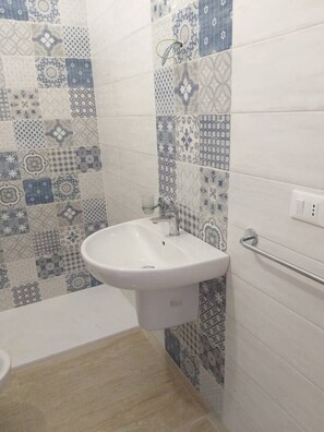 Apartment, 1 Queen Bed | Bathroom - Stunning 1-bed Apartment in Porto Cesareo (Porto Cesareo)