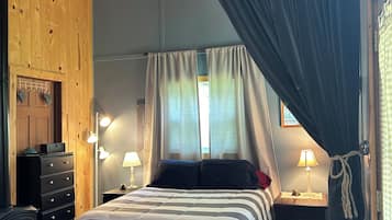 1 chambre, Wi-Fi gratuit, draps fournis