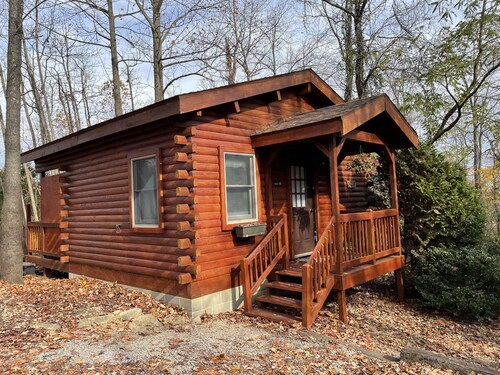 Country Charm Cabin 