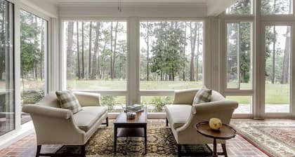Knollwood Manor - Historic Mansion Overlooking the Famous Mid Pines Golf Course