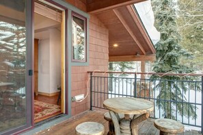 Outdoor dining - Abode at Moose Creek #21, walk to lift, hot tub (Teton Village)