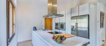 Holiday Finca Can Salat Selva with Pool, Garden & Wi-Fi