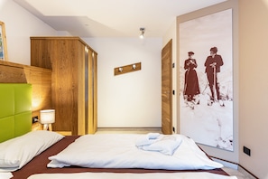 2 chambres, fer et planche à repasser, accès au Wi-Fi (inclus)