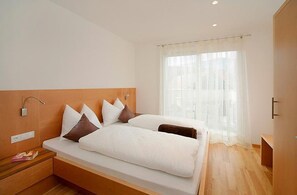 1 chambre, Wi-Fi gratuit, draps fournis