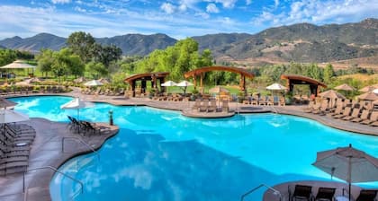 SLEEPS 10! WELKS RESORT SAN DIEGO Condo 3B2B Minutes From Everything San Diego!