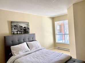 2 habitaciones, tabla de planchar con plancha y wifi gratis