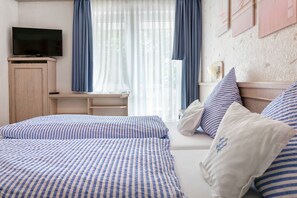 1 bedroom, in-room safe, desk, WiFi