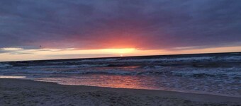 Comfortable 2-level apartments close to the beach