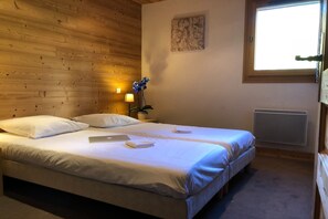5 bedrooms, free WiFi, bed sheets