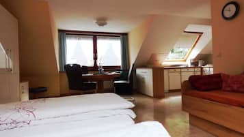 1 chambre, lit parapluie, Wi-Fi, draps fournis