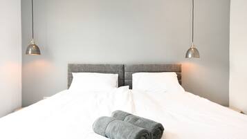 3 soverom, strykejern/-brett, wi-fi (inkludert) og sengetøy