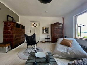 2 slaapkamers, een bureau, een strijkplank/strijkijzer, gratis wifi