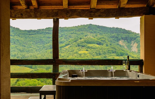 Baignoire à remous extérieure