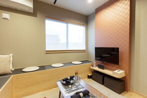 Basic House | 2 bedrooms, free WiFi, bed sheets - ORIGAMI STAY -Futatsubashicho- (Nagoya)