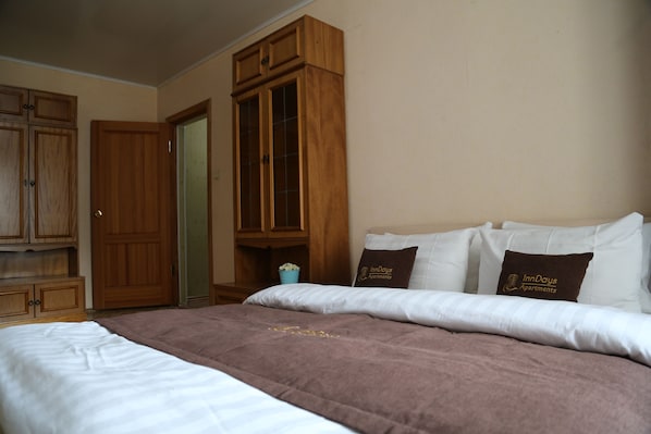 Economy Condo | 1 bedroom, iron/ironing board, free WiFi