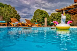 Piscine extérieure