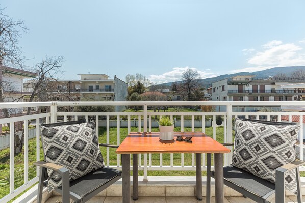 Terrace/patio - White Bluebell (Dio-Olympos)