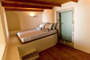 Traditional House, 1 Bedroom, Sea View | Free WiFi, bed sheets