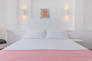 2 chambres, fer et planche à repasser, lit parapluie, Wi-Fi gratuit