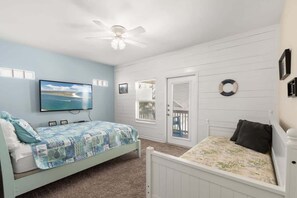 5 habitaciones, tabla de planchar con plancha, cuna de viaje y wifi 