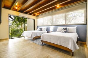 4 habitaciones, caja de seguridad en la habitación y wifi gratis 