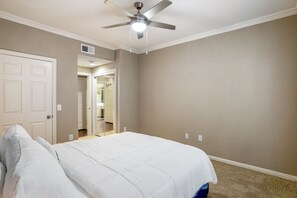 1 bedroom, iron/ironing board, free WiFi, bed sheets