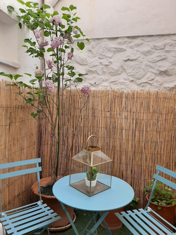 Enceinte de lâhĂ©bergement